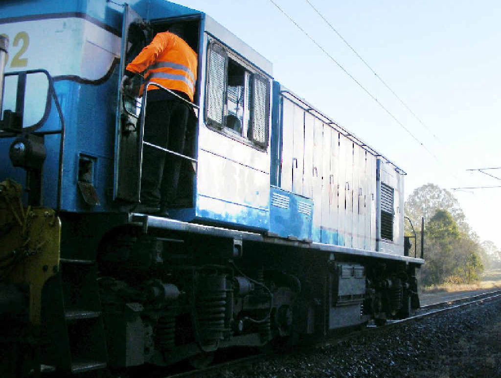 A MVHR locomotive heads off. A MVHR locomotive heads off.